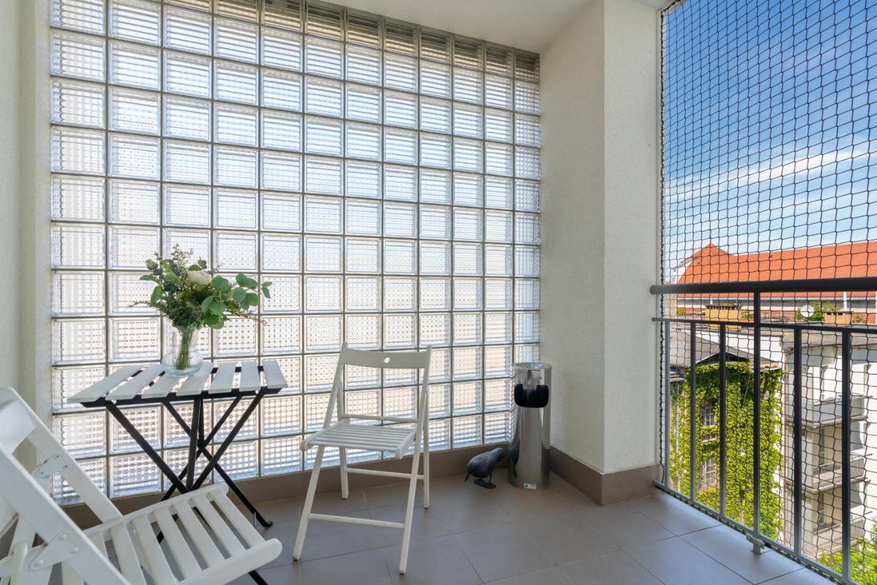 Apartment Modern&cozy Garbary With Parking And Balcony By Renters *